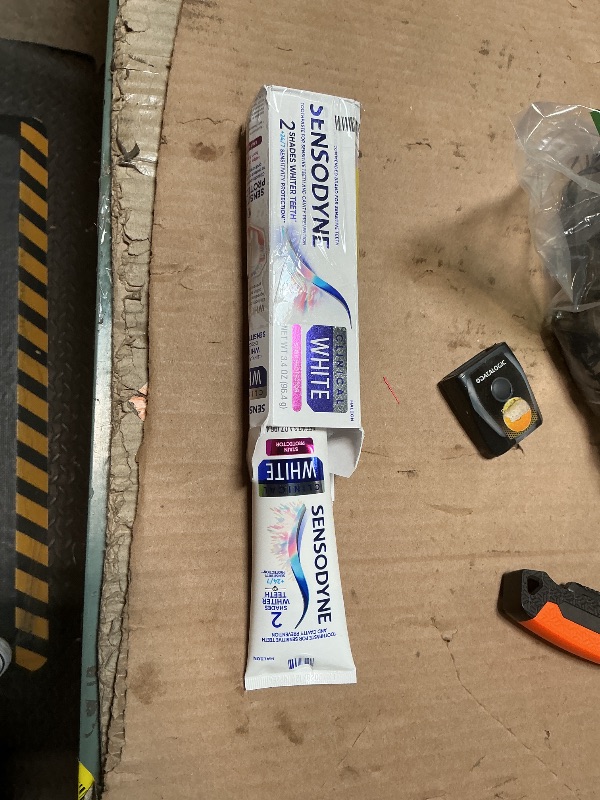 Photo 1 of ***BOX DAMAGED**** Sensodyne Clinical White Stain Protector Toothpaste, 3.4 oz | Clinically Proven Whitening for Sensitive Teeth, Stain Protector, 2 Shades Whiter Teeth