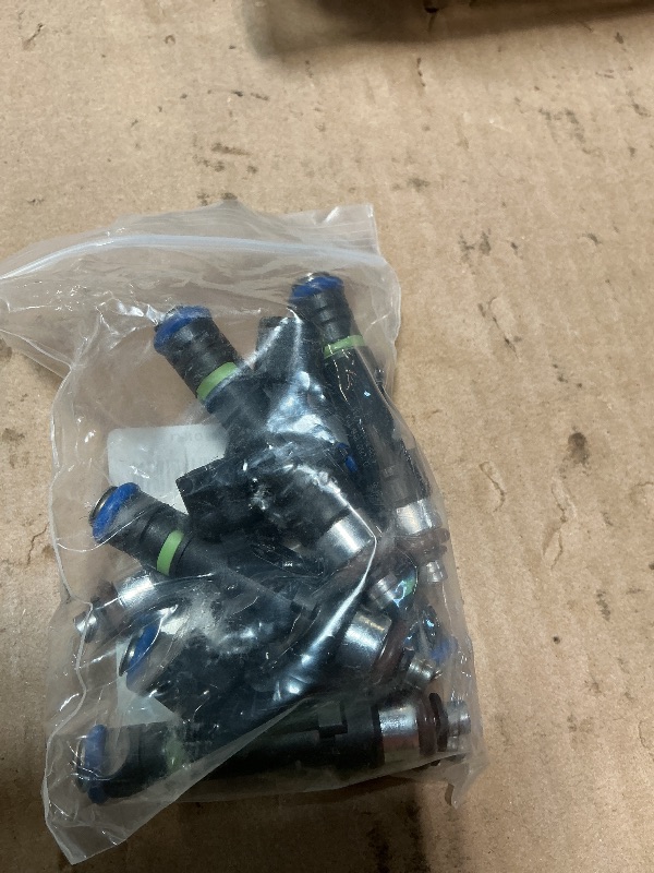 Photo 1 of **INCOMPLETE SET/ MISSING PIECES*** Fuel Injector Fit for Ford Expedition F-150 Lincoln Navigator 5.4L 2009-14