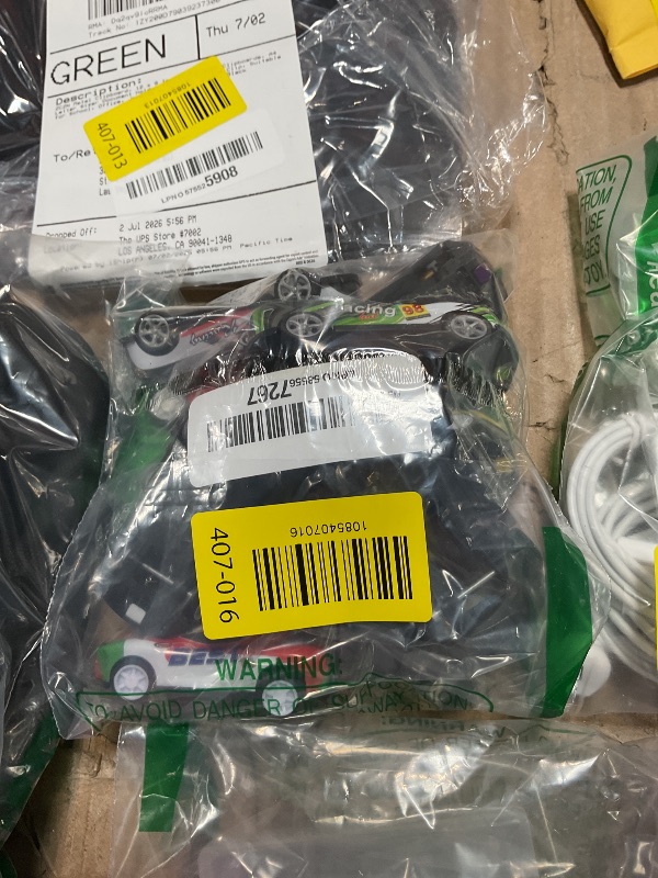 Photo 1 of ****PARTIAL SET/ MISSING CARS*** Vileafy 30 Mini Race Cars for Classroom Prizes, Party Favors for Kids 4-8 Years Old, Bulk Small Pull Back Car Toys for Treasure Box, Mini Toys Cars for Boys and Girls Goodie Bag Stuffers for Kids
