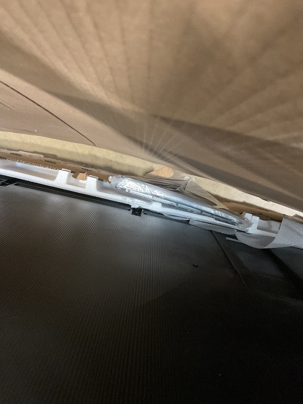 Photo 1 of ** major damage to screen. Selling for parts**Samsung 85-Inch Class Neo QLED 4K QN80F Series, Vision AI, Mini LED Smart TV (2025 Model, 85QN80F) Neo Quantum HDR, Object Tracking Sound Lite w/Dolby Atmos, NQ4 AI Gen2 Processor, Alexa Built-in