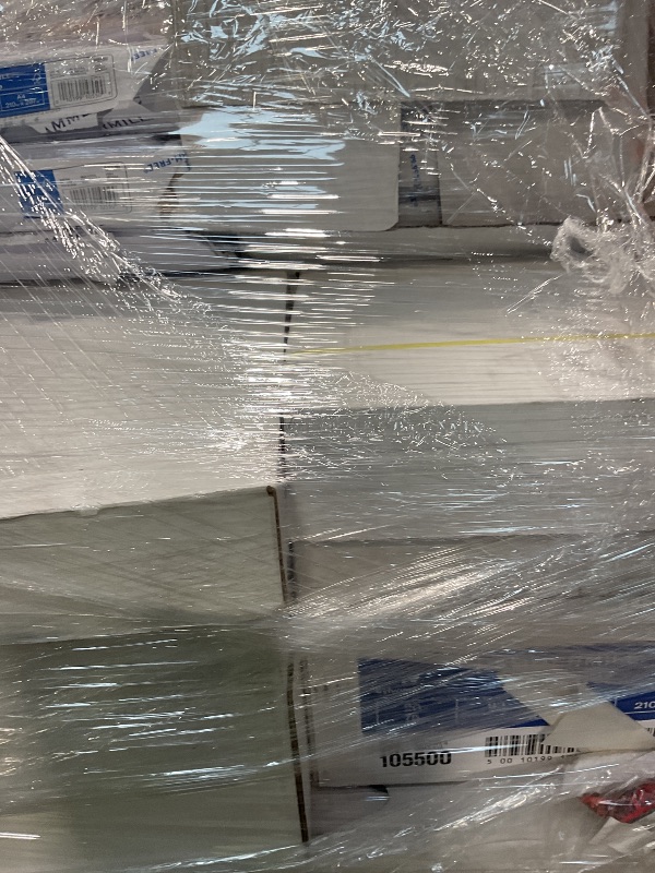 Photo 1 of ** WILL NEED A TRUCK FOR PICK UP. BENDING/FOLDING DAMAGE, A COUPLE CASES CAME LOOSE.**Hammermill A4 Paper, 20 lb Copy Paper (210mm x 297mm - 92 Bright, Made in the USA) - 1 Pallet, 40 Cases (200,000 Sheets)