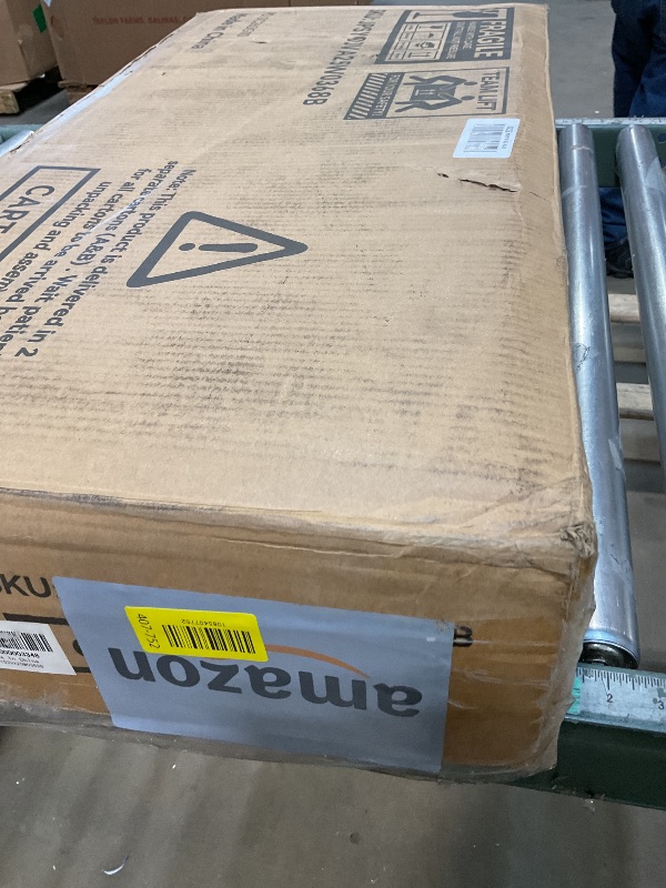 Photo 1 of ** one of two boxes. Selling as partial set**Decofy Fluted Drawers Dresser for Bedroom, Wood Dressers with Gold Handles, Modern Dressers with Wave Texture, Large Storage Chest of Drawers, Bedroom Dresser Organizer 55'' & 7 Drawers ((Pure White)