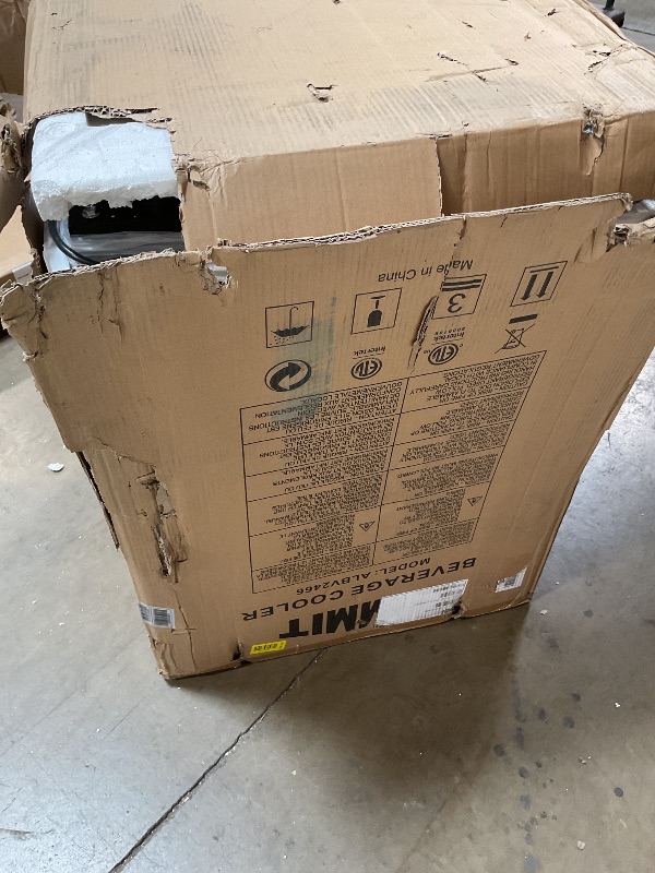 Photo 1 of ** dirt/scrapes from transport**Summit 24” Beverage Center, Stainless Steel - ALBV2466