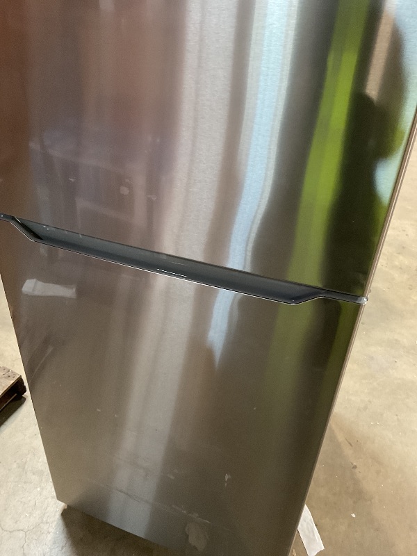 Photo 1 of ** dirt/scrapes/dented **KoolMore 30 Inch 20 Cu Ft Top Freezer Refrigerator, Stainless Steel, Freestanding Full Size Fridge Freezer for Home Kitchen or Garage