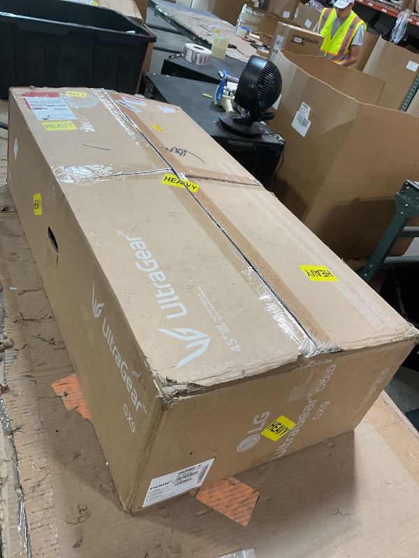 Photo 1 of ***FOR PARTS MONITOR DOESN'T STAY ON SHUTS OFF RIGHT AWAY *** LG 45GX900A-B 45-Inch Ultragear WQHD (3440 x 1440) OLED Curved Gaming Monitor, 240Hz, 0.03ms, NVIDIA G-Sync, VESA DisplayHDR True Black 400, HDMI 2.1, DisplayPort, USB Type-C PD 65W, Black