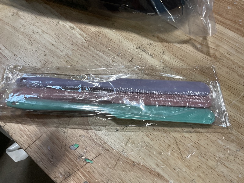 Photo 1 of 3Pcs Silicone Jar Spatula Long Handle Kitchen Spatulas for Mixing, Scraping, and Spreading,Ideal for Jars, Baking, Cake Icing, Cream, Butter, and Batter Kitchen Tool (Purple, Pink, Green)
