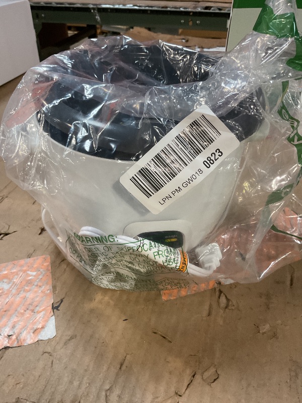 Photo 1 of ****PARTS*** AROMA Rice Cooker, 3-Cup (Uncooked) / 6-Cup (Cooked), Small Rice Cooker, Oatmeal Cooker, Soup Maker, Auto Keep Warm, 1.5 Qt, White, ARC-393NG
