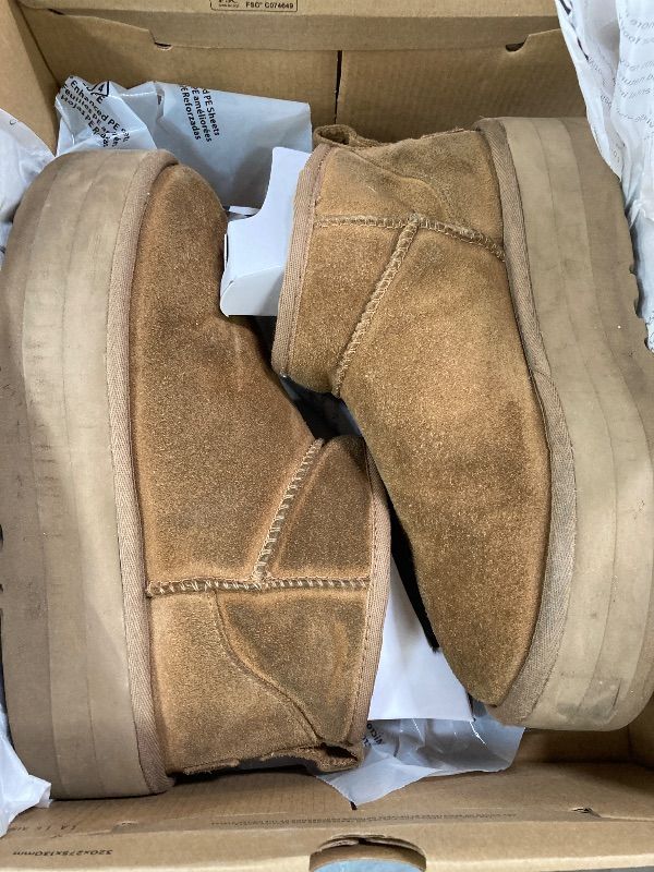 Photo 1 of ***USED*** UGG Women's Classic Ultra Mini Platform Boot, Chestnut, 8 ***USED, DIRT, SCUFFS RESIDUE -SELLING AS IS ***