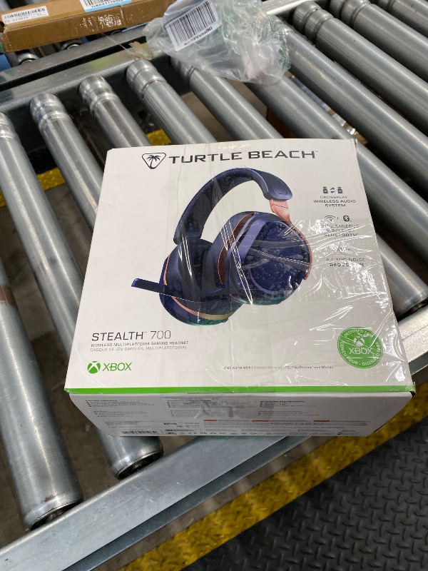 Photo 1 of **broken**Turtle Beach Stealth 700 Wireless Gaming Headset for Xbox, PS5, PC, Mobile