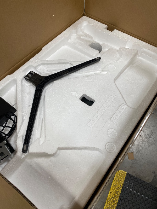 Photo 1 of ***BROKEN*SOLD FOR PARTS ONLY*NON RETURNABLE*NON REFUNADABLE*NO EXCEPTIONS***
SANSUI 32 Inch Curved 240Hz Gaming Monitor High Refresh Rate, FHD 1080P Gaming PC Monitor HDMI DP1.4, 1500R Curvature, 1Ms MPRT, HDR,Metal Stand,VESA Compatible(DP Cable Incl.)*
