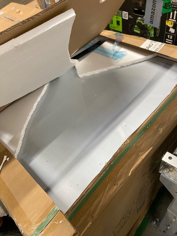 Photo 1 of **broken part***VEVOR Commercial Ice Maker Machine, 450LBS/24H Ice-Making Machine with 250LBS Stainless Steel Storage Bin, Auto Self-Cleaning Ice Maker with Touchscreen for Bar Cafe Restaurant Business Commercial