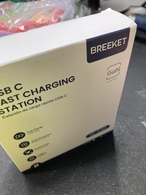 Photo 1 of [2026 Updated] USB C Fast Charger, 100W GaN 6 Port Type C Charging Station Hub Block Cube, USB C Wall Charger Power Strip Adapter Plug for iPad iPhone 17 16 15 14 Pro Max Pixel Note Galaxy, 5ft Cord