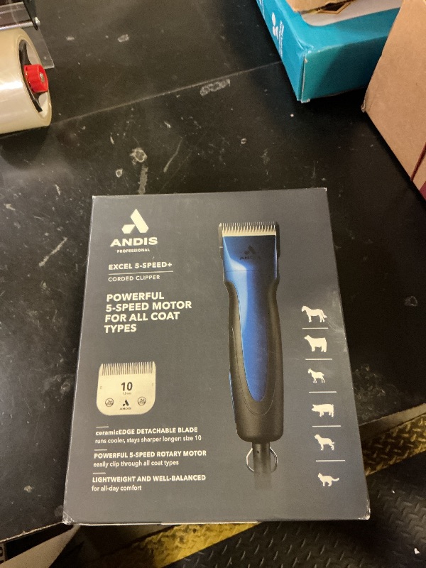 Photo 1 of Andis 68520 Excel 5-Speed Detachable Blade Clipper Kit, Blue