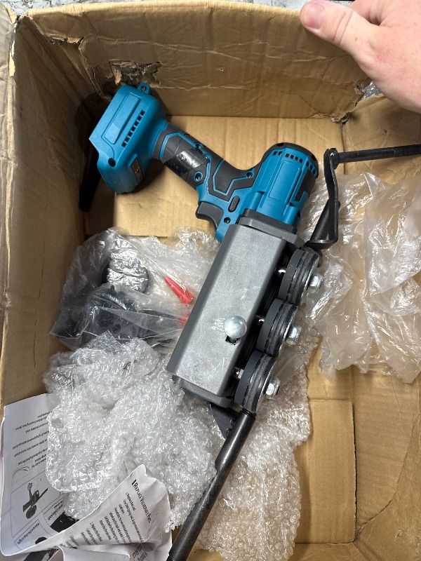 View 3 of **missing battery pack and handle for side**Fockety Automatic Wire Stringing Machine