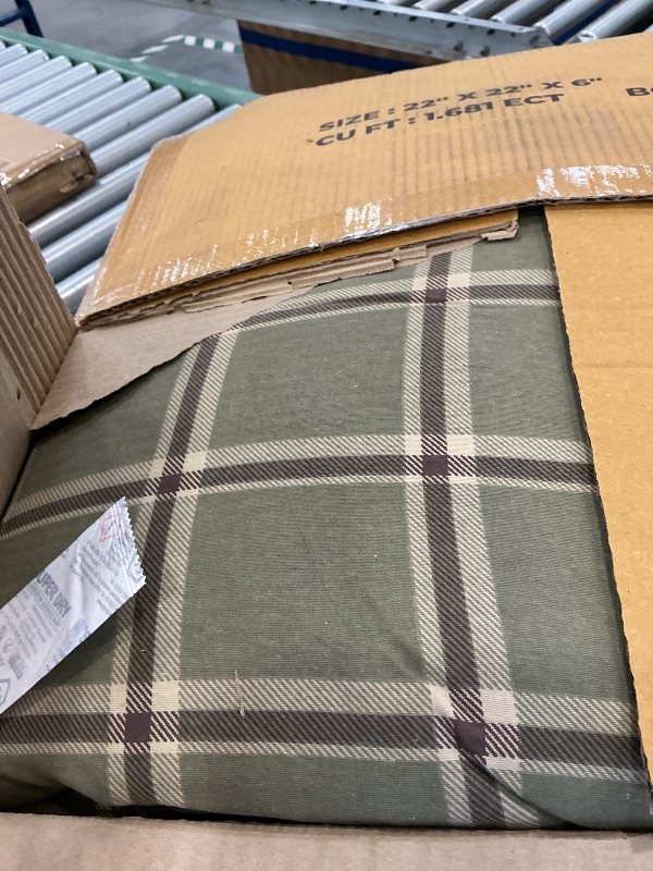 View 3 of Eddie Bauer Queen Alpine Plaid Green Comforter Set