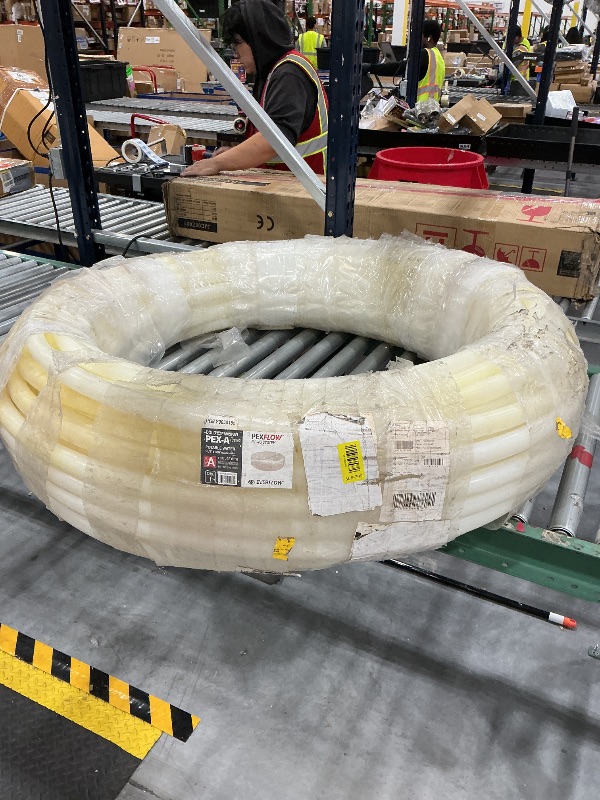 View 3 of SUPPLYGIANT PEX-A Tubing 1-1/4" x 300ft White