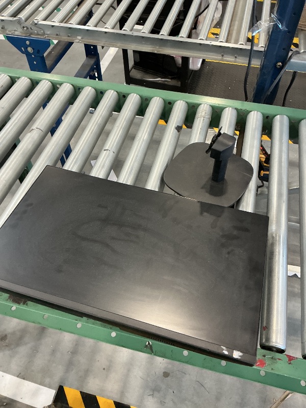 Photo 1 of amazon basics monitor