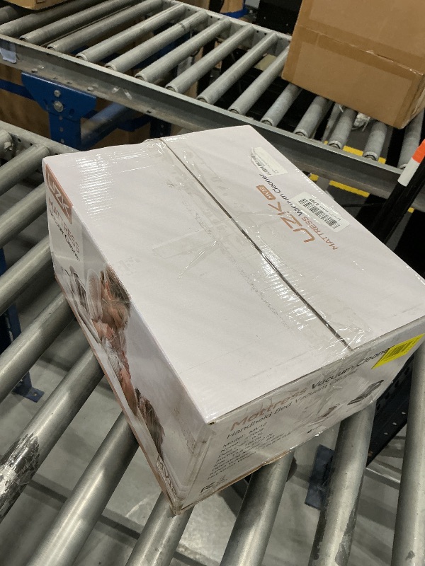View 3 of UZK Mattress Vacuum with UV-C Light