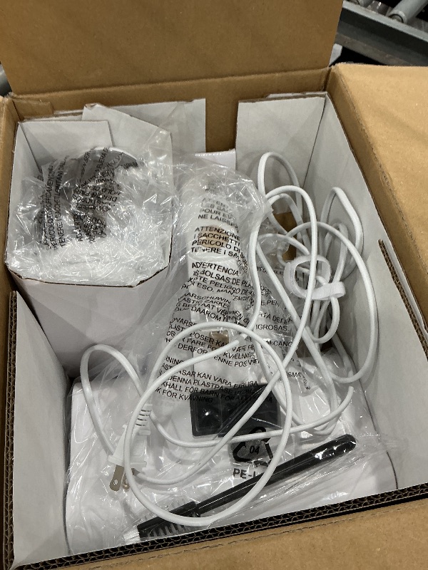 View 2 of UZK Mattress Vacuum with UV-C Light
