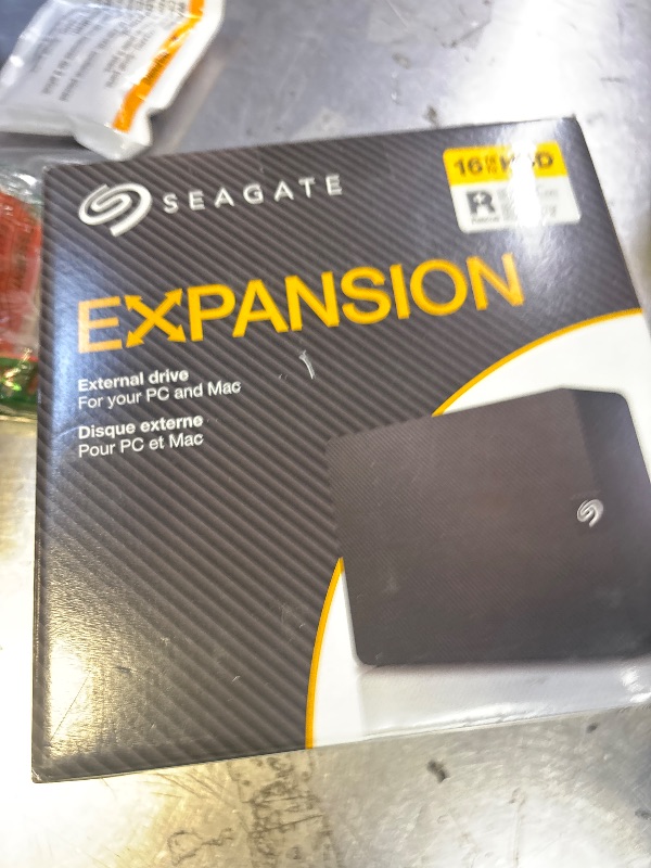 Photo 1 of Seagate Expansion Desktop 16TB External Hard Drive