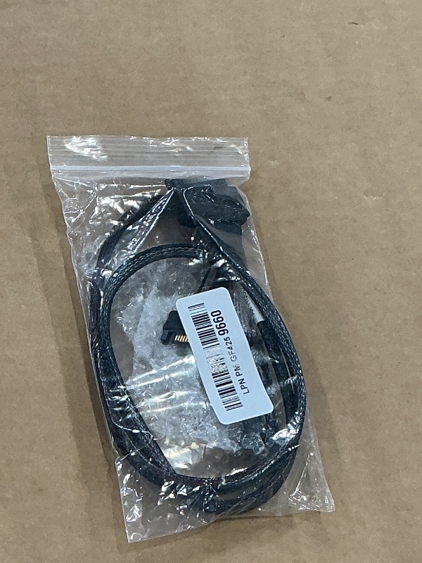 View 2 of Dilinker HD Mini-SAS to U.2 NVMe SSD Cable