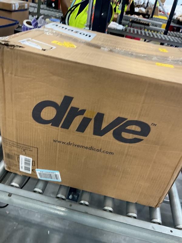 Photo 1 of Drive Medical Med-Aire Low Air Loss Mattress Replacement System