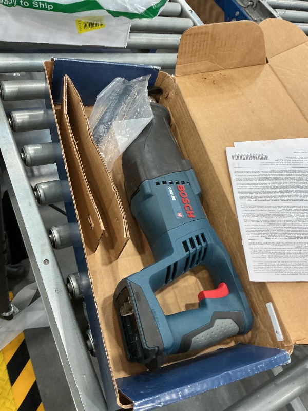 View 3 of 18V Reciprocating Saw (Bare Tool)