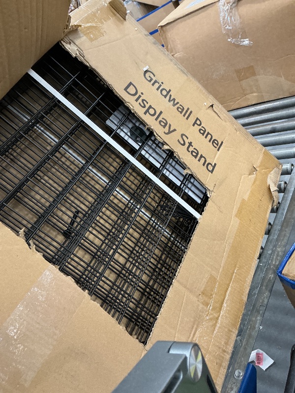 Photo 1 of RCZSCBK Foldable Grid Wall Panel 3-Pack