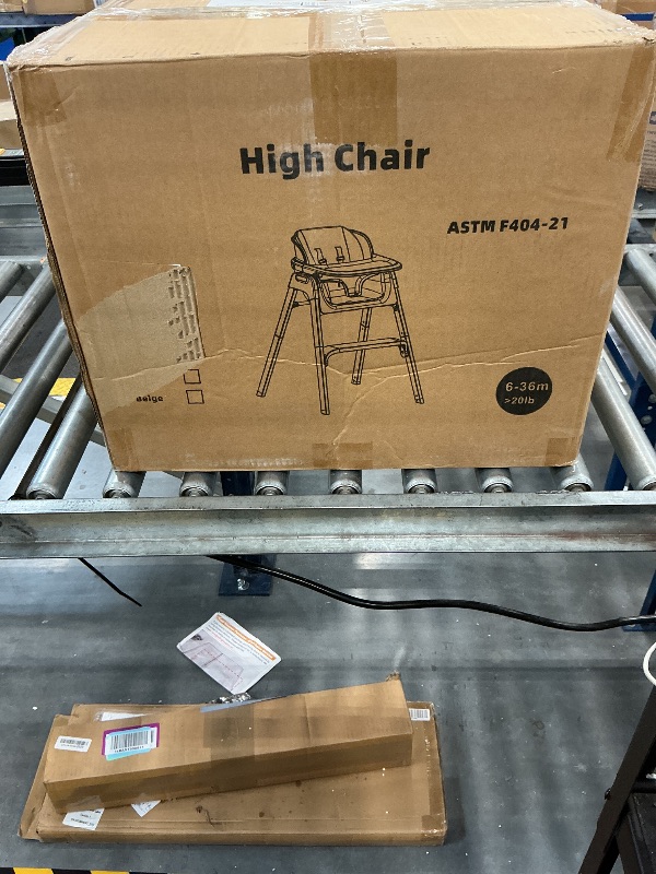 Photo 1 of Fodoss 4-in-1 Convertible Baby High Chair