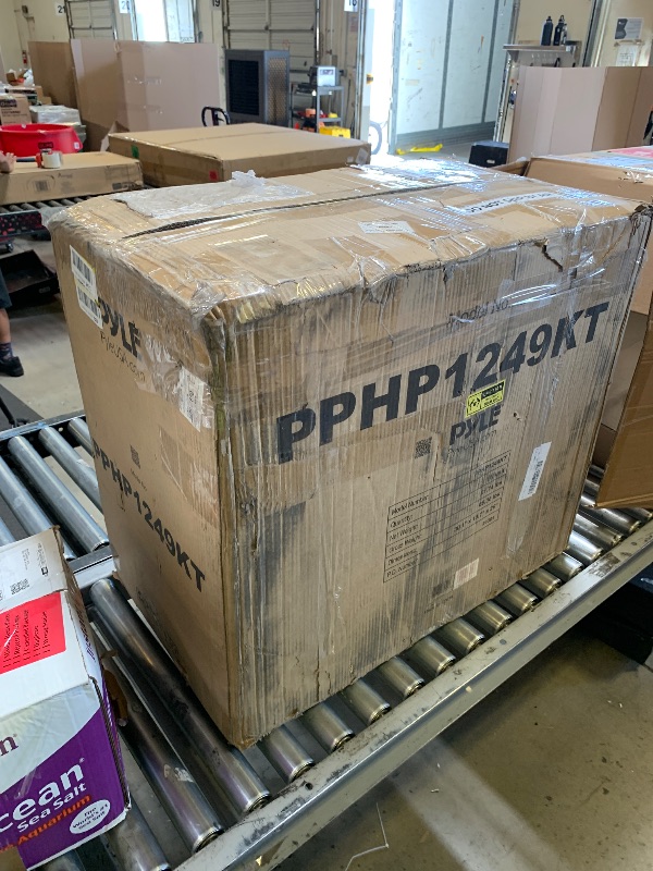 Photo 1 of Pyle Wireless Portable PA Speaker System - 1800W