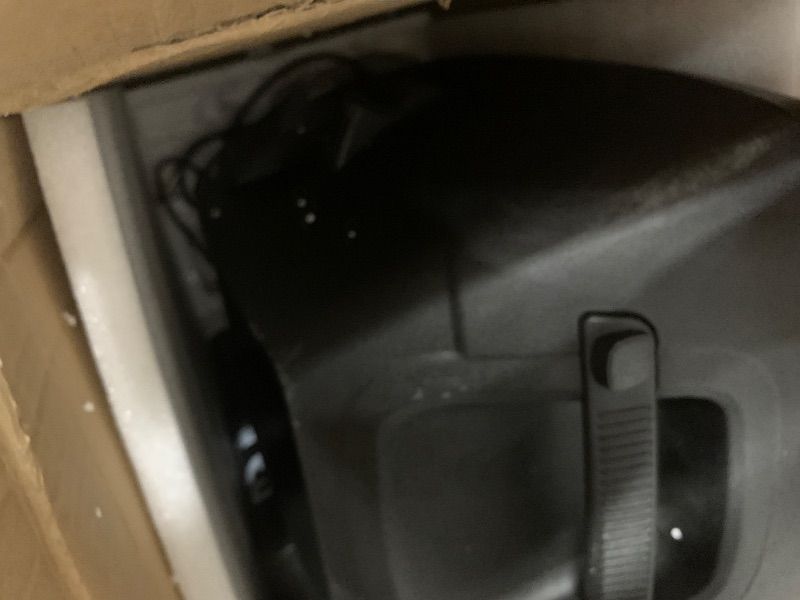Photo 1 of Pyle Wireless Portable PA Speaker System - 1800W