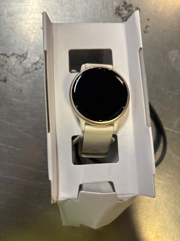 Photo 1 of Garmin vívoactive® 5 Smartwatch