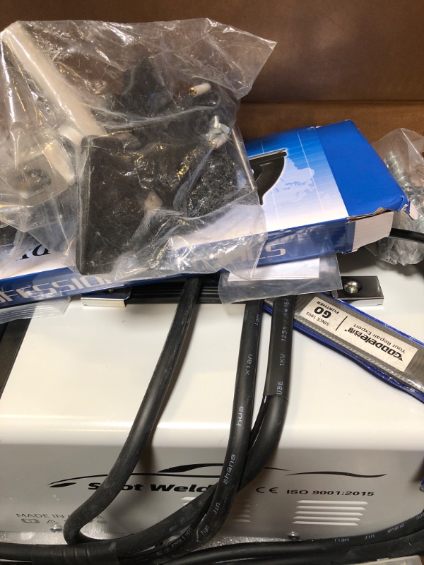 Photo 1 of GRAUTOSPOT F8100 Spot Welder Dent Puller