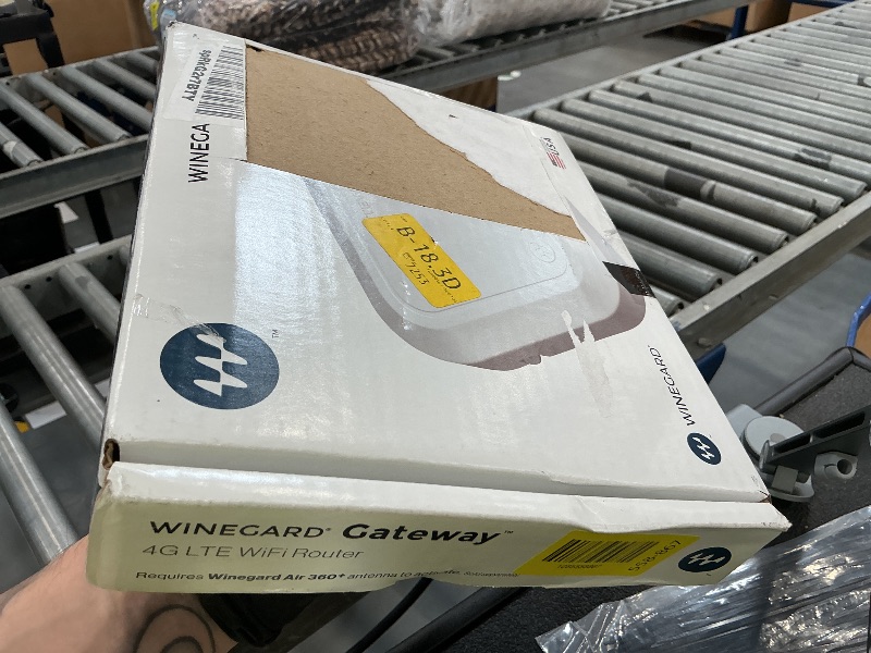 View 3 of Winegard Gateway 4G GW-1000 WiFi and LTE Router