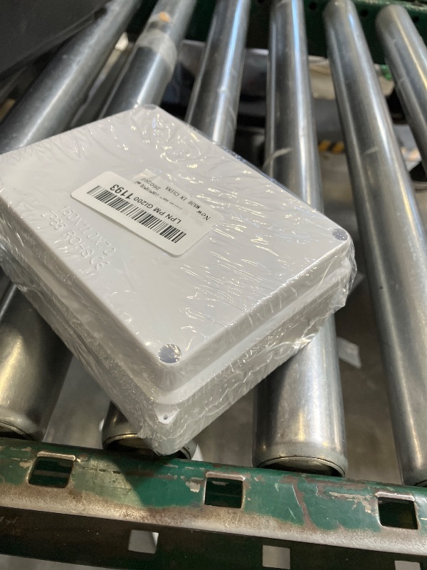 Photo 1 of LeMotech Junction Box, Electrical Box IP65 Water Resistant Dustproof ABS Plastic Project Enclosure for Electronics White, External Size 5.9 x 4.3 x 2.8 inch