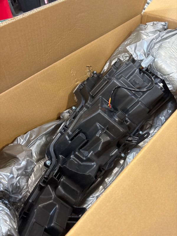 Photo 1 of JFN LED Headlight Compatible with 2020-2022 Corolla SE/XLE/XSE 8115002S50 TO2502287 (Driver Side (Left))