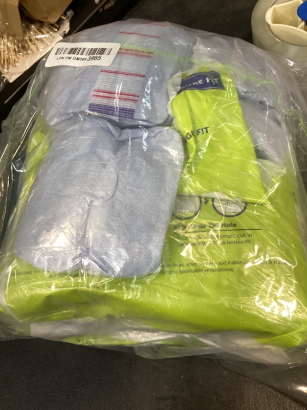 Photo 1 of Hartz Comfitables Disposable Dog Diapers, Size XS 38 count, Comfortable & Secure Fit, Easy to Put On, Super Absorbent Male and Female Diaper