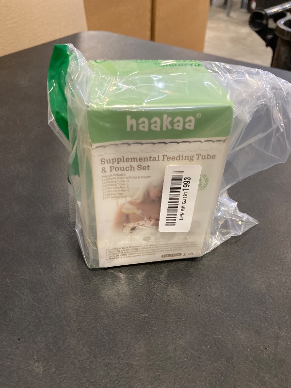 Photo 1 of haakaa Supplemental Feeding Tube & Pouch Set, Baby Supplemental Nursing System, SNS Breastfeeding System, Food Grade Silicone, New Upgraded Design with Dual Tube Flow Control