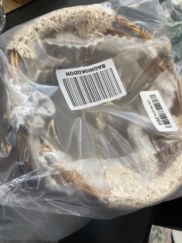 Photo 1 of Wicker Basket with Handles, Woven Willow Storage Basket for Picnic,Decoration,Gift,Wedding (Beige Lace)