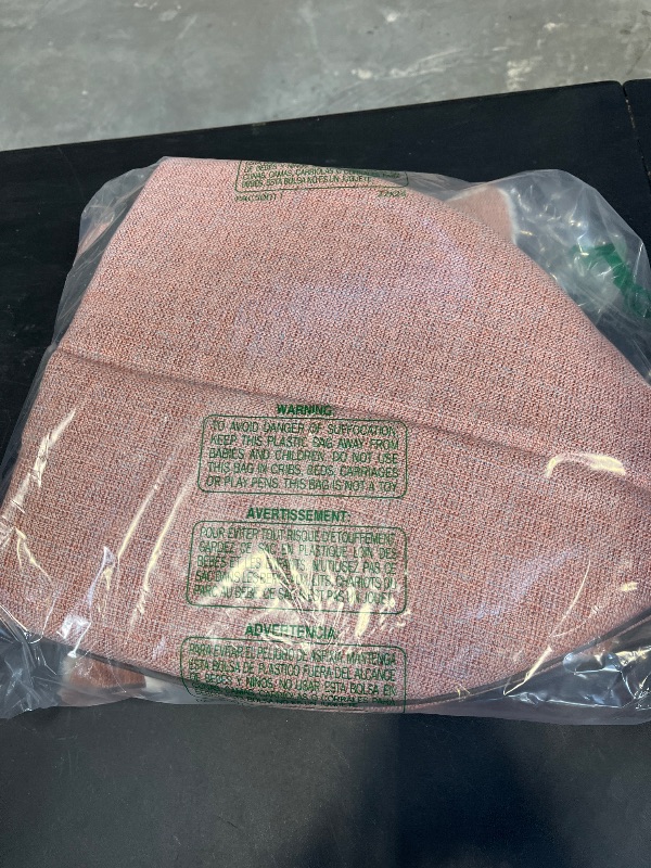 Photo 1 of WINDRACING Cat Bed Cave M (15x15x15 Inch) - Pink