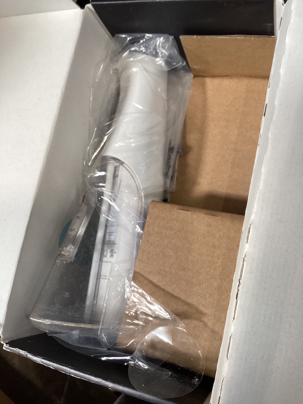 View 3 of ? ONLY PARTS ?Philips Sonicare Cordless Power Flosser 3000 - Water Flosser with Innovative Quad Stream Technology, Oral Irrigator with 2 Flossing Modes and 3 Pressure Levels, IPX7 Waterproof, White, HX3826/21