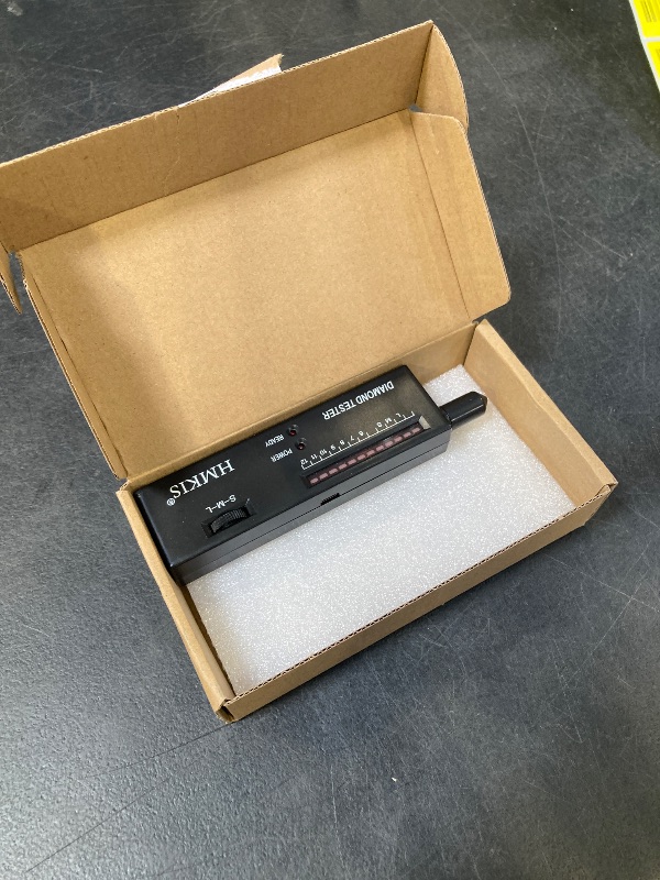Photo 1 of HMKIS Diamond Tester, Powered by USB, Easy Use Jewelry Diamond Tester Applicable to Diamonds 0.025ct and Above, Diamond Selector for Novice and Expert (Non-Rechargeabe)