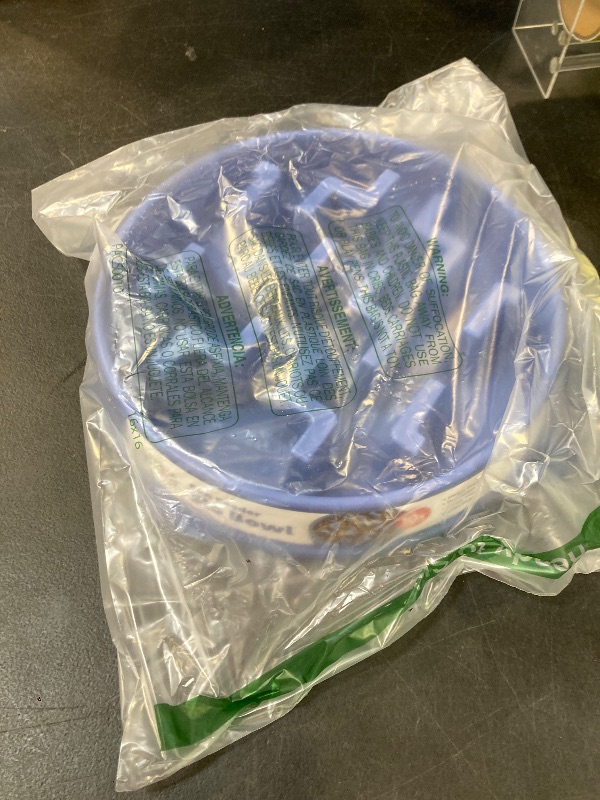 Photo 1 of Outward Hound Fun Feeder Slo Bowl – Large 4?Cup Capacity, Slow Feeding, Medium to Large Dogs, Non?Slip, Blue, Notch Pattern