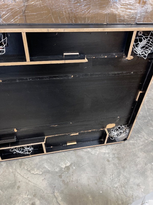 Photo 1 of 6 Foot Pool Table for Family, Foldable No Assembly Pool Table with Balls, Cues, Chalk, Rack & Brush, Portable Billiards Game Table for Apartment, Basement, Office & Game Room-------DAMAGED DIY PROJECT TO FIX ------ THERE IS NO RETURNS ON THIS ITEM PLEASE