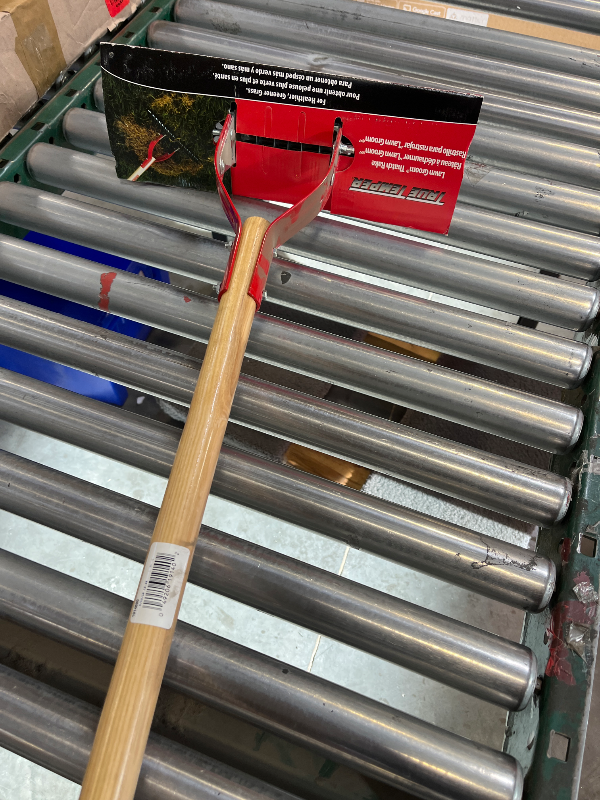 Photo 1 of True Temper 1914000 Adjustable Thatching Rake with 54-Inch Wood Handle