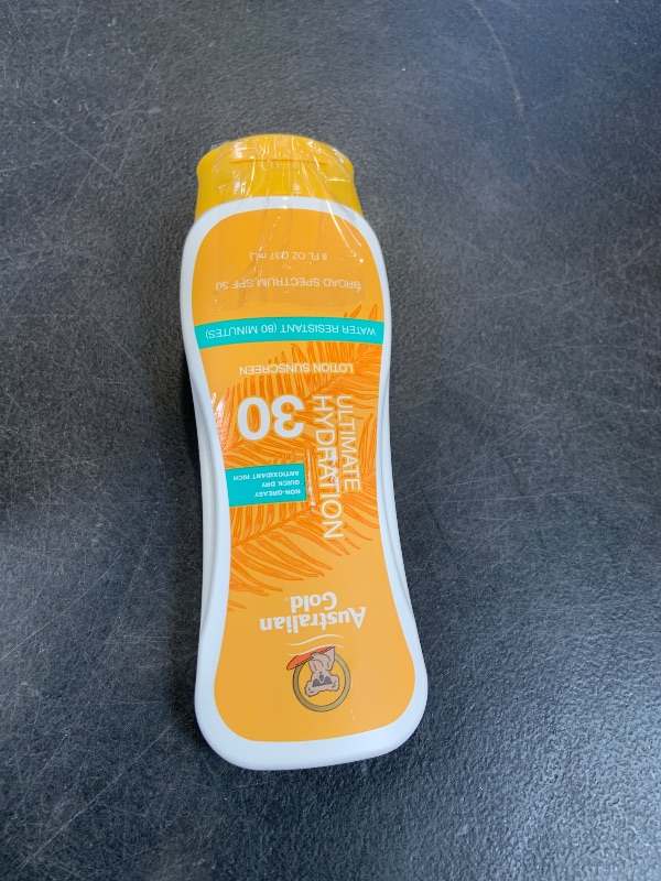 Photo 1 of Australian Gold Spray Gel Sunscreen Moisturize Hydrate Skin, Broad Spectrum, Water Resistant, NonGreasyc, Oxybenzone Free, Cruelty Free, SPF 30, Coconut, 8 Ounce (A70892)