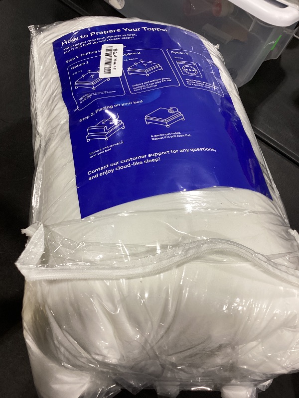 Photo 1 of Niagara Sleep Solution Cloud-Like Twin Non-Slip Mattress Topper - 100% Cotton Top Mattress Pad for Back Pain Relief - Extra-Grip, Breathable & Naturally Cooling for Hot Sleepers, White
