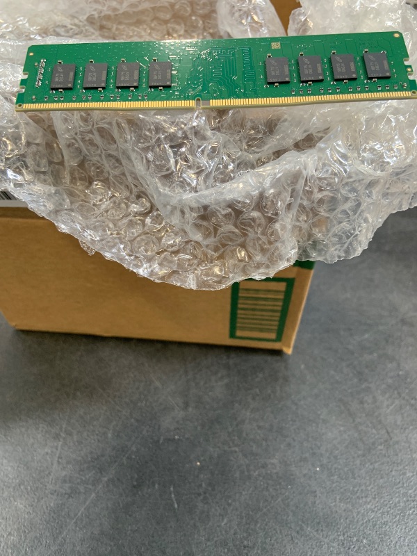 Photo 1 of Crucial 32GB DDR4 RAM, 3200MHz (PC4-25600) CL22 Desktop Memory, UDIMM 288-Pin, Downclockable to 2933/2666MHz, Compatible with Intel and AMD Ryzen - CT16G4DFRA32A