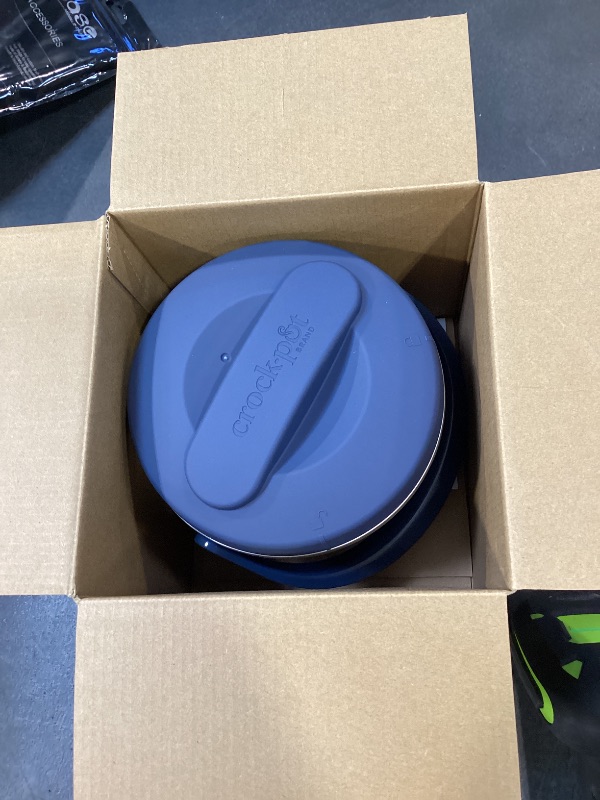 Photo 1 of Crock-Pot 20-Ounce Electric Lunch Box Portable Food Warmer Faded Blue Perfect for Travel Car On-the-Go Keeps Food Warm Spill-Free Dishwasher-Safe (Pack of 4)