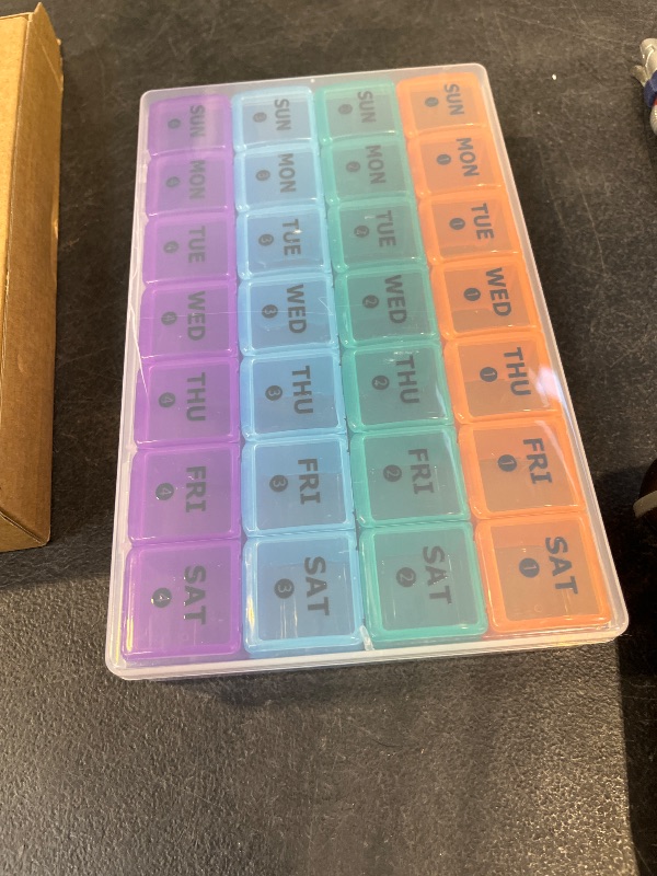 Photo 1 of Mossime Monthly Pill Organizer 28 Day, Large 4 Week Medicine Dispenser
Food Grade PP, BPA Free, 3D Printed Labels, 8 Fish Oils per Slot, Drop-Proof Case, for Seniors & Travel